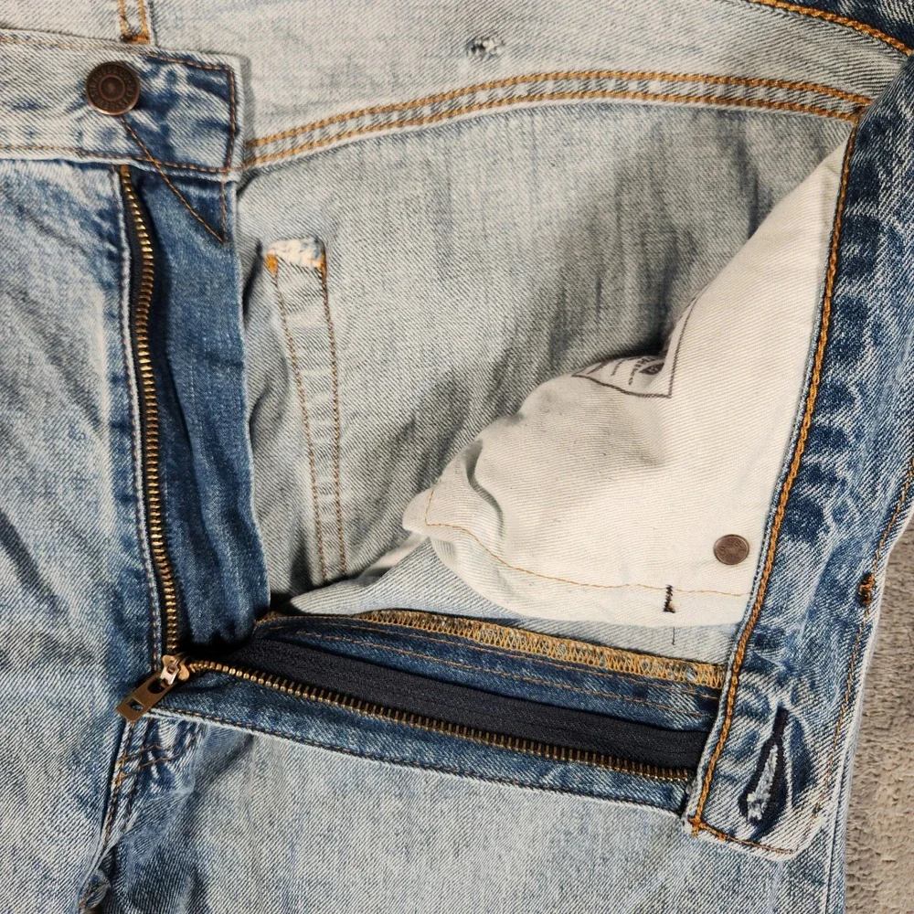 Levi's 505 Jeans Mens 38x29 Light Wash Premium Straight Fit Selvedge ID